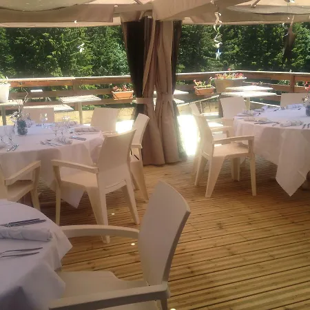 Cartusia 3* Sarcenas
